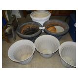 Asst large flowerpot urns