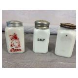 Hazel Atlas Range Shakers