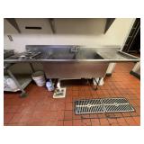 8' Two Compartment Sink w. Faucet