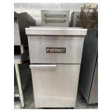 Patriot Nat. Gas 45-50 Lbs Fryer on Casters