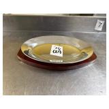 8' x 11.5' Sizzler Platter & Wood Tray - New