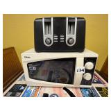 Microwave & 4 Slice Toaster