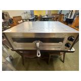 Avantco Countertop 16' Snack Oven