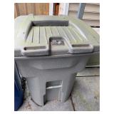 Heavy Duty Lockable Shredding Trash Can