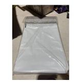 100 pack 7'x10' Poly Mailers