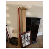 Lot of Miscellaneous Items Samsung TV 29 inch NO C