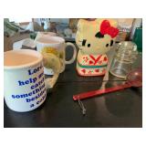 Lot of Collectibles -Japanese Kitty , Glass Insula