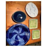 Lot of Various Sized Small Plates & Bowl