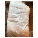 Large 100x210 cm Comforter