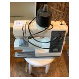 Kenmore 24 Stitch Sewing Machine,Piece Lead Pointe