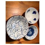 Lot of 8 Small Asian Bowls