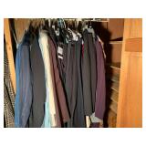 Lot of Womens Clothing -Pants / Tops Some New Calv