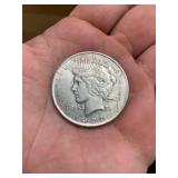 1922 United States Of American One Dollar Coin Pea