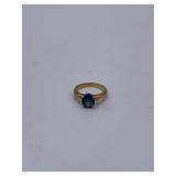 18K Gold Ring w/ Blue Stone