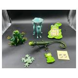 Green Frog lot w/Salamander