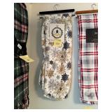 New snowflake throw