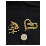 Vintage brutalist style heart pin & Avon Cat N ..