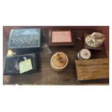 Vintage music boxes untested