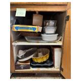 2 Shelves of baking pans