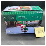 4.5 foot elf at North Pole