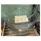 Glass mixing bowl with lid