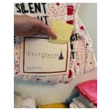 New silent night throw