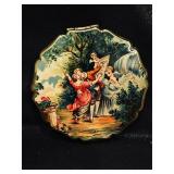 Vintage Stratton Victorian Scene Cupid Powder C..