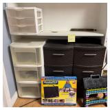 4 Sets of Plastic Storage Drawers-plastic folda..