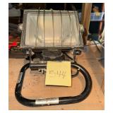 Landlite FLP 150 halogen flood light featuring ..