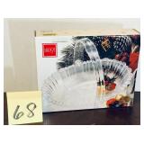 Mikasa Winter Dreams crystal glass basket with ..