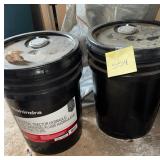 2 Buckets of Mahindra tractor hydraulic fluid