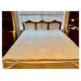 vintage Drexel Heritage French Provincial queen..