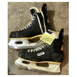 Vintage Bauer Supreme ice hockey skates