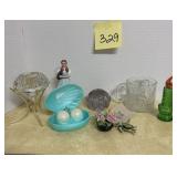 Assortment of adorable this and thats-but can w..