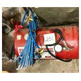 Midwest Products portable air tank & blue 3/8-i..
