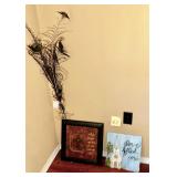 Decor Lot w/Peacock feathers
