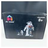 NIB-HI-Reeke Space Astronaut Brick Building Set