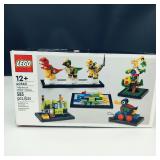 NIB-LEGO Tribute to LEGO House