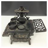 VTG Cresent Cast Iron Toy Stove
