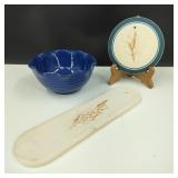 Creative Co-Op Stoneware Bowl & Bread/Bun Warmer