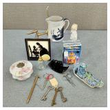 VTG & Antique Trinkets-Victorian Hair Receiver +