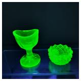 VTG Vaseline Glass Salt Celler/Eyewash Cup/Marbles