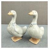 VTG Louisville Stoneware Geese Salt/Pepper Shakers