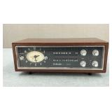 VTG Ambassador Model TCAF-40 AM/FM Clock Radio