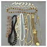 VTG-Costume Jewelry for Wear-Various Necklaces