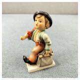 VTG Goebel Hummel 'Merry Wanderer' #112/0 Figurine