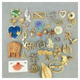 Various Vintage Brooches/Shirt Pins