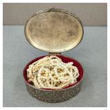 VTG-Silver Plated Jewelry Casket & Faux Pearls