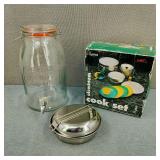 VTG-Camping Aluminum Cook Set & Glass Drink Disp.