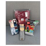 NEW-Hanes Tanks/Levi